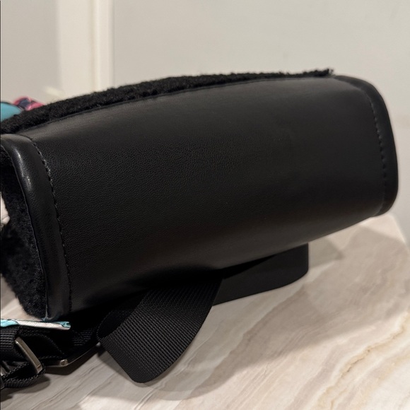 Kurt Geiger Bag Small Faux Shearling Surrey Black Mini Tote - Picture 10 of 17